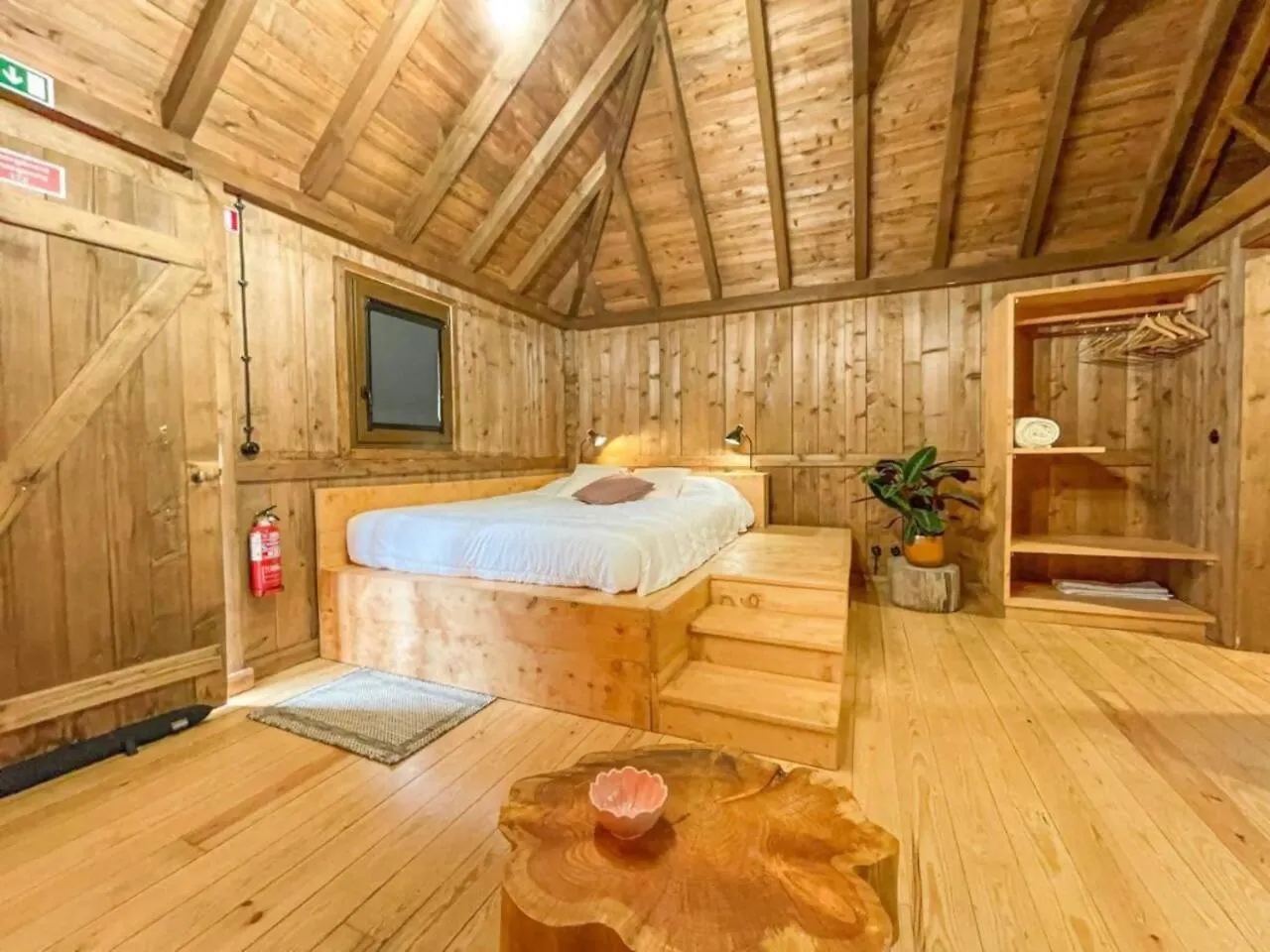 Mountain Eco Shelter 1 Hotel Funchal  Portugal